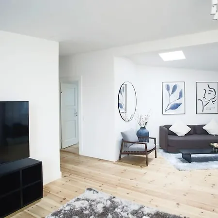 Bright 3br With Balcony And Amazing View * Copenhagen