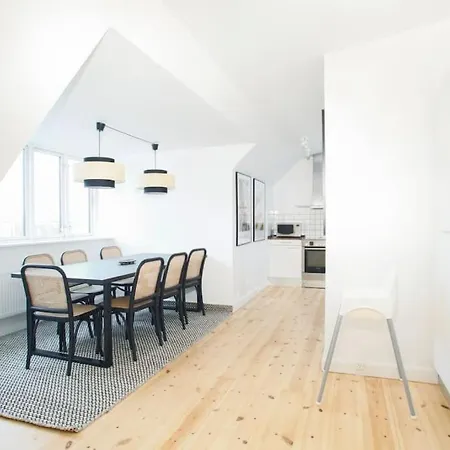 Bright 3br With Balcony And Amazing View Apartment Copenhagen
