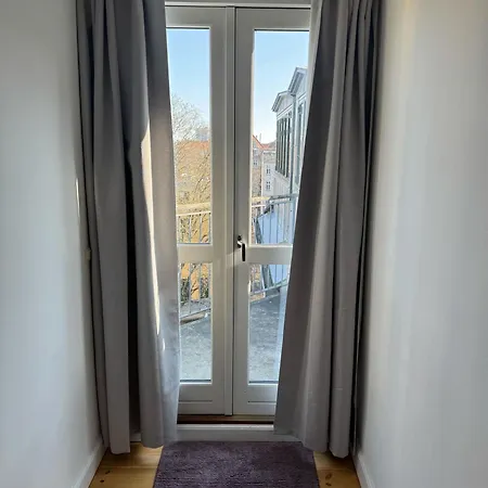 Bright 3br With Balcony And Amazing View Apartment *