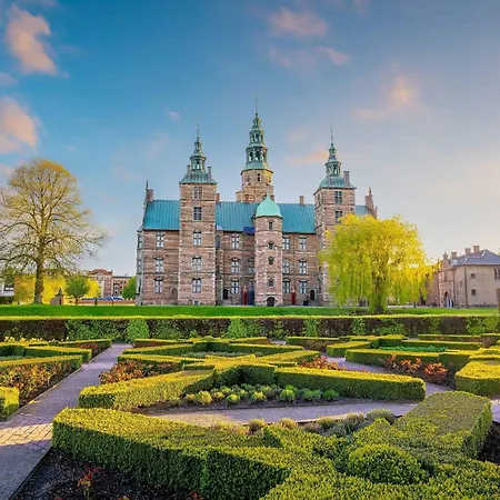 Bright 3br With Balcony And Amazing View København