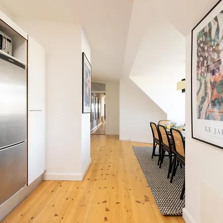 Bright 3br With Balcony And Amazing View Appartement