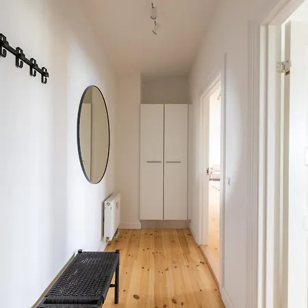 Bright 3br With Balcony And Amazing View