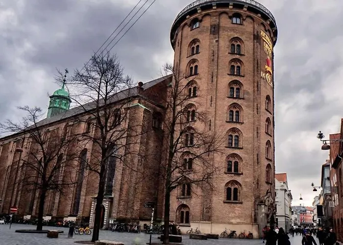 Bright 3br With Balcony And Amazing View *