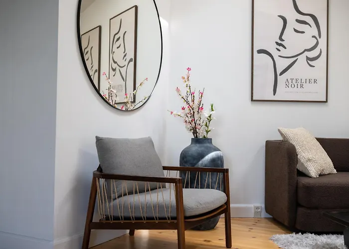 Appartamento Bright 3br With Balcony And Amazing View