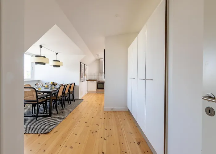 Bright 3br With Balcony And Amazing View Appartamento *