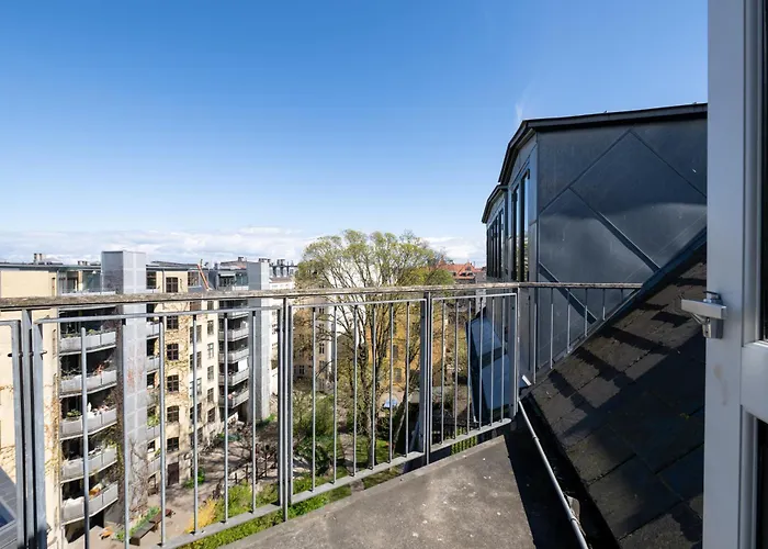 Bright 3br With Balcony And Amazing View Appartamento *