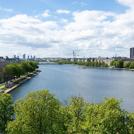 Bright 3br With Balcony And Amazing View Copenhagen