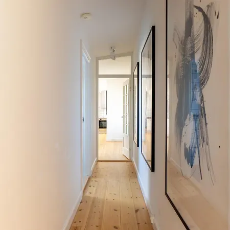 Bright 3br With Balcony And Amazing View * Copenhagen